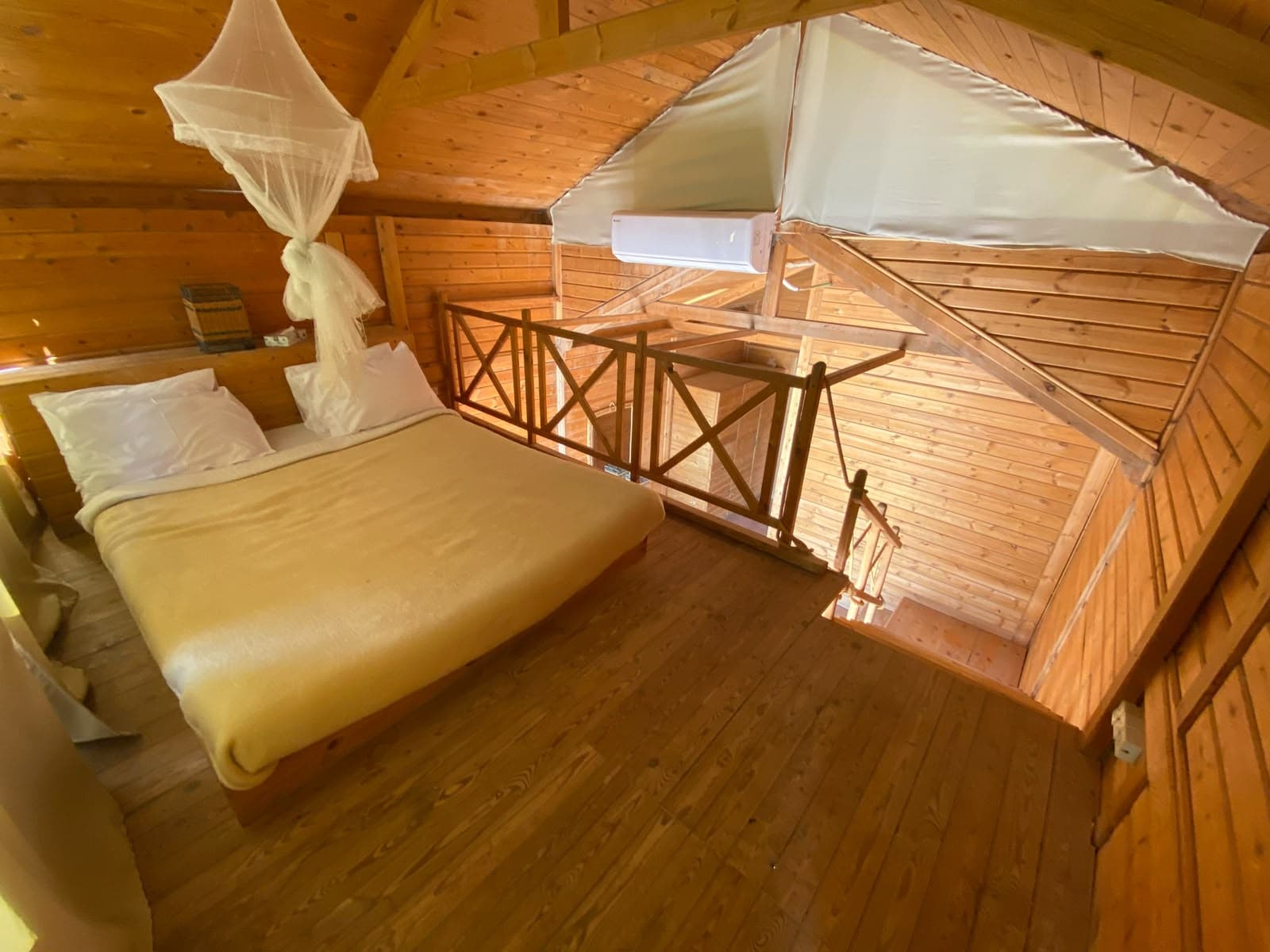 Loft bed with canopy at Nuweiba Lodge